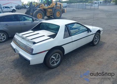 1985 Pontiac Fiero Sport из США, поврежденный, VIN 1G2PM37RXFP262461